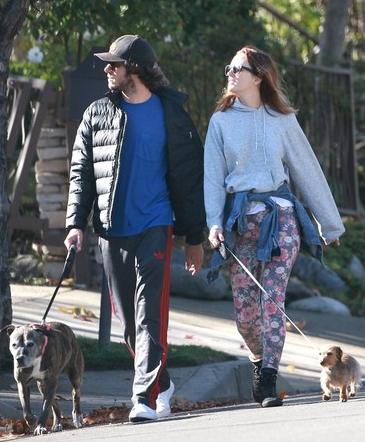 Adam Brody & Leighton Meester