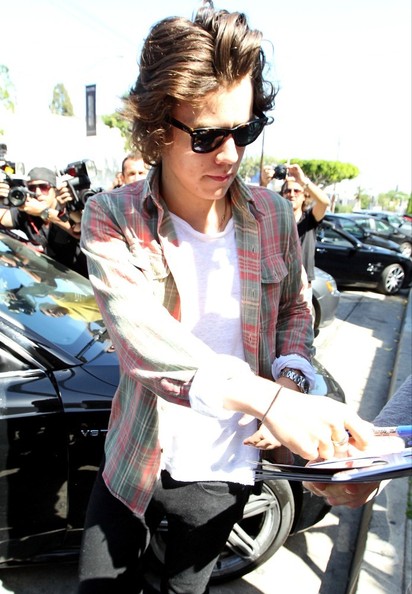 Harry Styles ("One Direction")