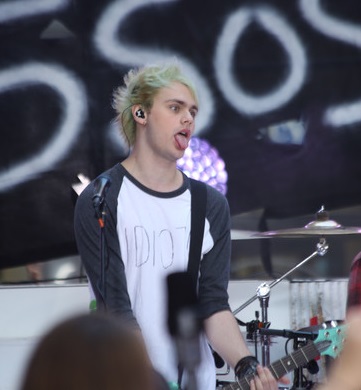Michael Clifford ("5 Seconds Of Summer")