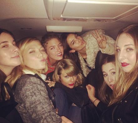 Taylor Swift, Lily Aldridge, Karlie Kloss, Martha Hunt, & "HAIM"