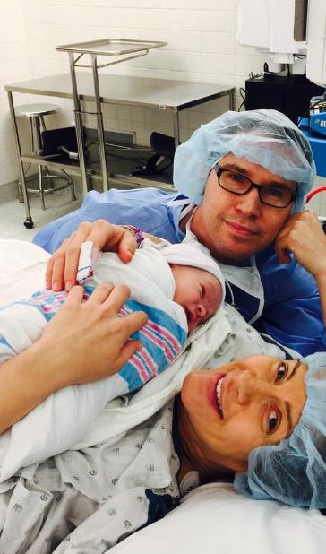 Bryan Singer & Michelle Clunie su Dashiell Julius William