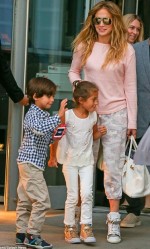 Max, Emme & Jennifer Lopez