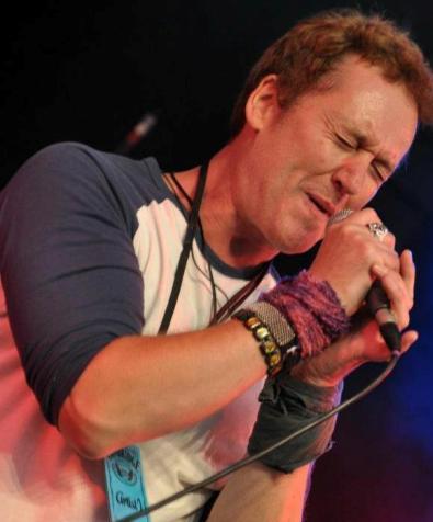 Carl Sentance ("Nazareth")