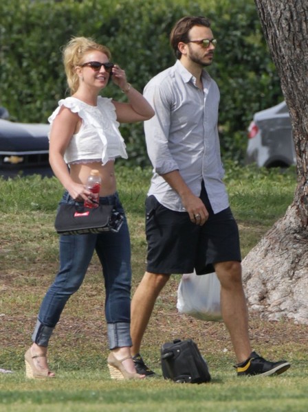 Britney Spears & Charlie Ebersol (32)
