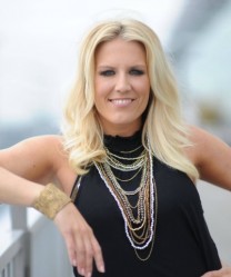 Natalie Horler ("Cascada")