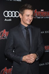 Jeremy Renner