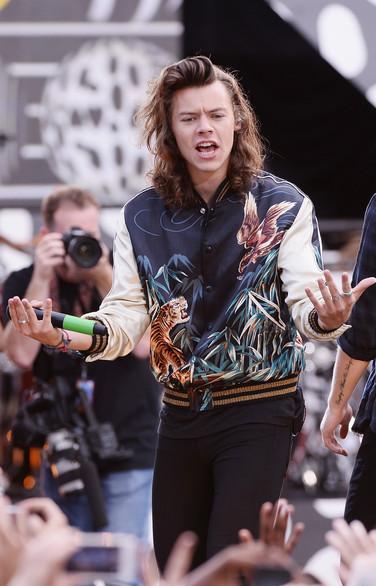 Harry Styles ("One Direction")
