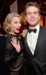 Taylor & Austin Swift