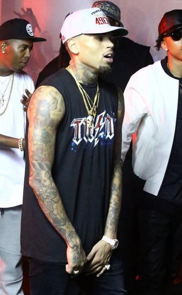 Chris Brown (centre)