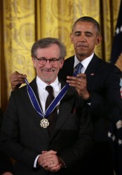 Steven Spielberg & Barack Obama (54)