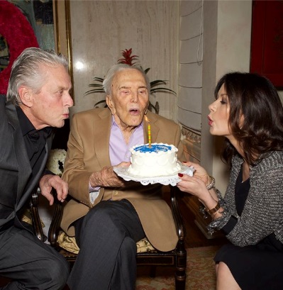 Michael Douglas, Kirk Douglas & Catherine Zeta-Jones