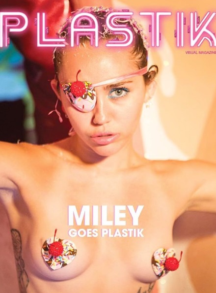 Miley Cyrus @ "Plastik"