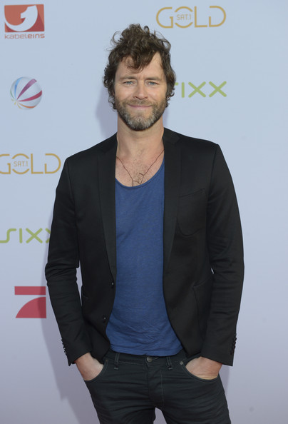 Howard Donald ("Take That")