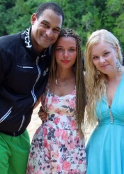 Stephen Klumb, Manuela Iengo & Jessica Holzhauer