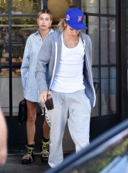 Hailey Baldwin & Justin Bieber