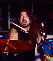 Dave Grohl ("Foo Fighters")