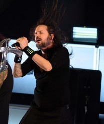 Jonathan Davis ("Korn")