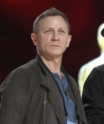 Daniel Craig