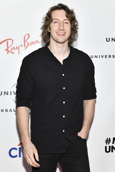 Dean Lewis