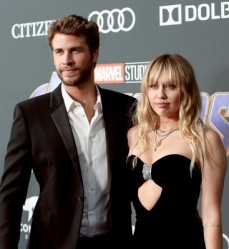 Liam Hemsworth & Miley Cyrus