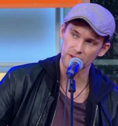 Patrick Sheehy ("Walking On Cars")