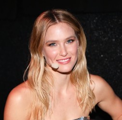 Bar Refaeli