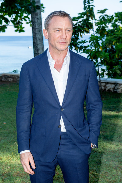 Daniel Craig