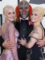 Gabrielle, Shawn „Clown“ & Chantel (2014 m.)