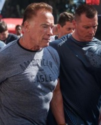 Arnold Schwarzengger (k.)