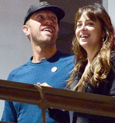 Chris Martin & Dakota Jonhson