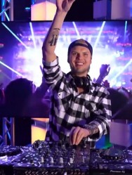 Avicii vaškinė figūra