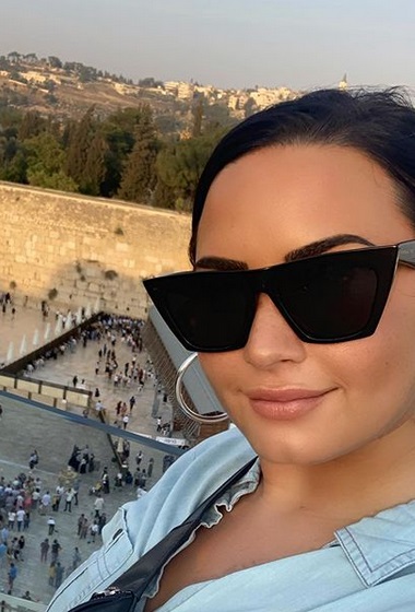 Demi Lovato