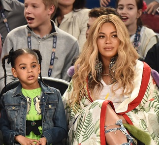 Ivy Carter & Beyoncé