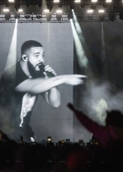 Drake scena