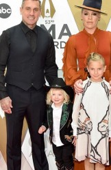 Carey Hart, Jameson, Pink & Willow