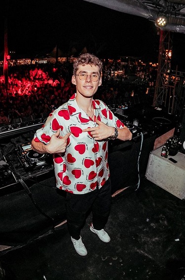 Lost Frequencies