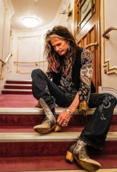 Steven Tyler ("Aerosmith")