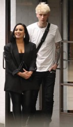 Demi Lovato & Machine Gun Kelly