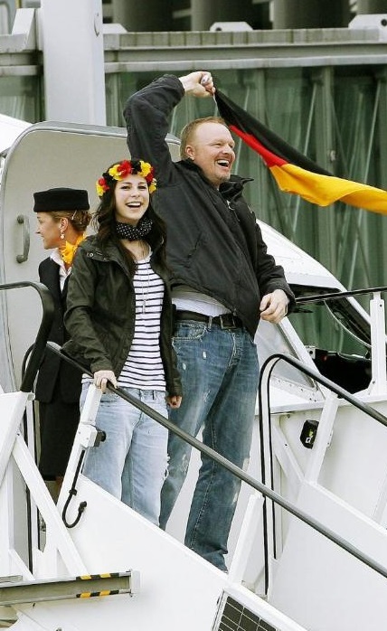 Lena Meyer-Landrut & Stefan Raab (2010 m.)