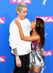 Pete Davidson & Ariana Grande