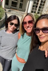 Shannen Doherty, Kira Stokes & Anne Marie Kortright