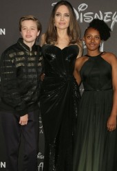 Shiloh, Angelina Jolie & Zahara