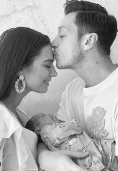 Amine & Mesut Özil su Eda