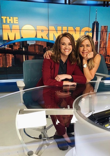 Reese Witherspoon & Jennifer Aniston (51)