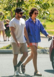 Zac Efron & Vanessa Valladares