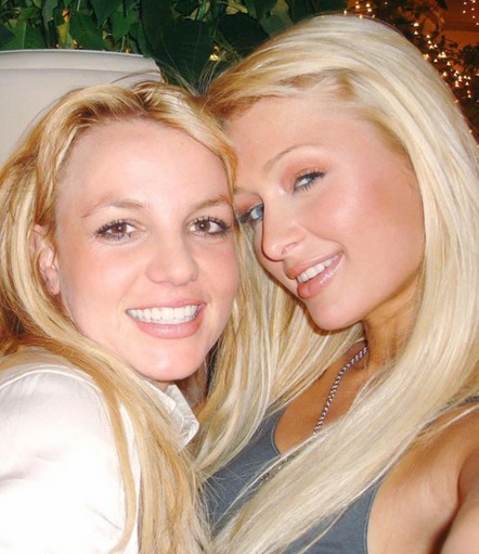 Britney Spears & Paris Hilton (2006)