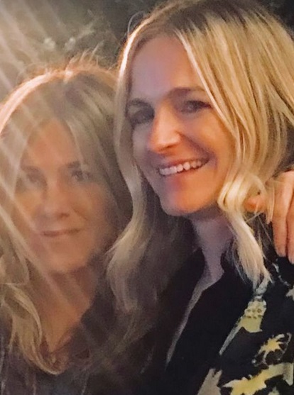 Jennifer Aniston & Andrea Bendewald