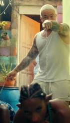 J Balvin (c.)