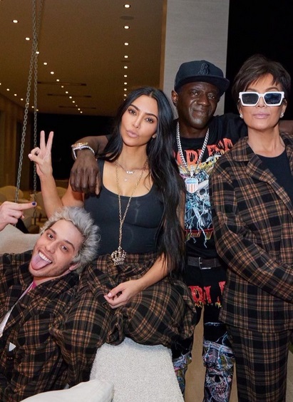 Pete Davidson, Kim Kardashian, Flavor Flav & Kris JennerPete Davidson, Kim Kardashian, Flavor Flav & Kris Jenner