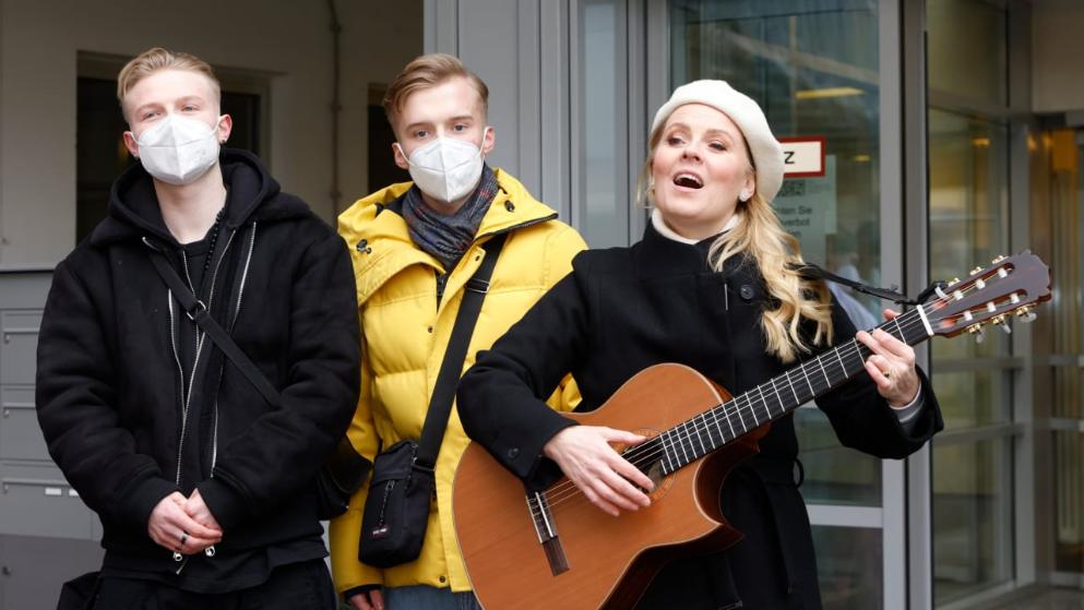 9,w=993,q=high,c=0.bild2